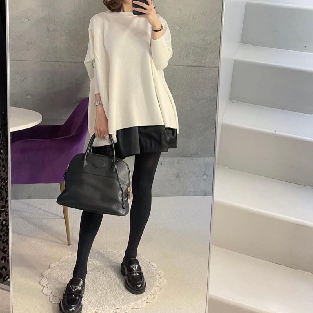 新品タグ付き　オブリ　ニット　オフホワイト　ドルチェ オフタートルニットトップス | DOLCELICHE（ドルチェリーチェ）